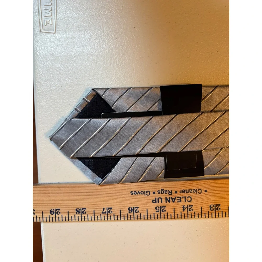 Jones New York Mens Silk Tie Silver‎ Diagonal Stripe Formal Business Necktie